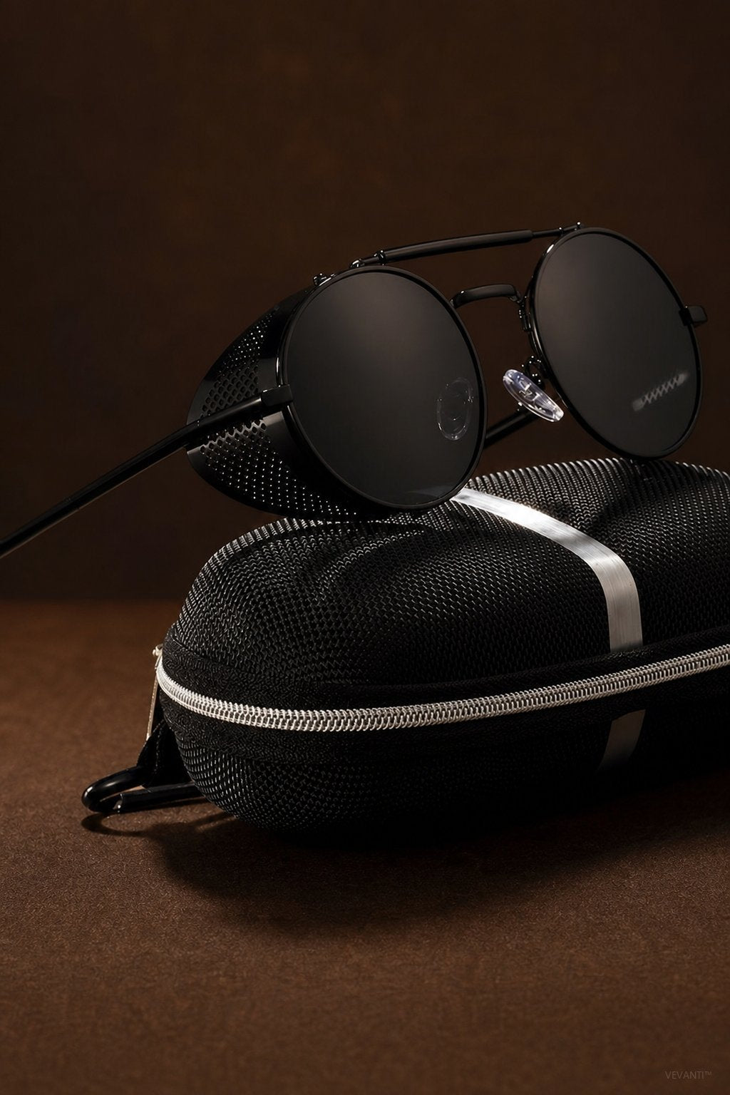Tubarão Polarized Aviators — Pitch Black, br_espresso product shot
